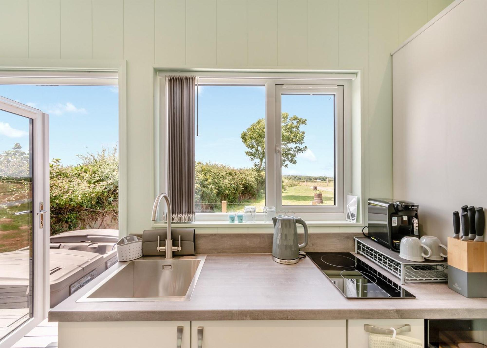 Calvesland Hideaway Hotel Manorbier Room photo